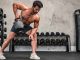 Fitness Ekipmanlarında Ergonomi Neden Önemli? Fitness sektöründe kullanıcı deneyimini belirleyen en önemli unsurlardan biri ekipmanların tasarım özellikleri olarak öne çıkıyor. Spor salonlarında veya ev ortamında kullanılan araçların yalnızca dayanıklı olması yeterli görülmezken, insan vücuduna uyum sağlayan yapıya sahip olması da büyük önem taşıyor. Bu noktada fitness ekipmanları içerisinde ergonomik tasarımlar, hem performansı artırması hem de sakatlanma risklerini azaltması nedeniyle giderek daha fazla tercih ediliyor. Konulu bir haber görseli.
