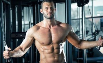 Fitness dünyasında başarılı sonuçlara ulaşmak isteyen sporcular genellikle antrenman programlarına, ağırlık seçimlerine ve beslenme düzenlerine büyük önem veriyor. Ancak fiziksel gelişimin en önemli parçalarından biri olan toparlanma süreci çoğu zaman göz ardı edilebiliyor. Yoğun egzersiz sonrasında vücudun kendini yenilemesi, kasların güçlenmesi ve performansın korunması için doğru bir dinlenme planı gerekiyor. Konulu bir haber görseli.